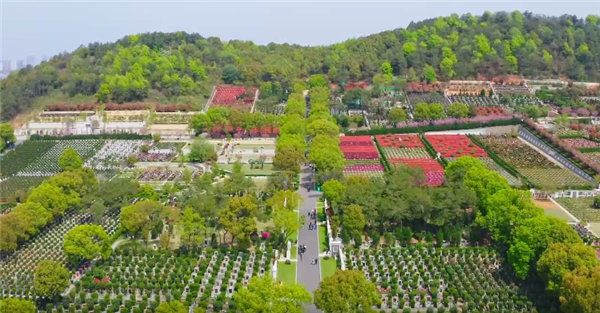 壽陽(yáng)山陵園-山水齊聚，聚財(cái)納福保富貴