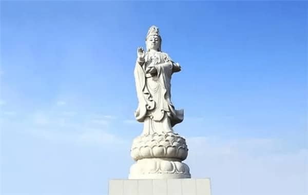 西安壽陽山墓園永安園的水晶碑有哪些獨(dú)特之處？