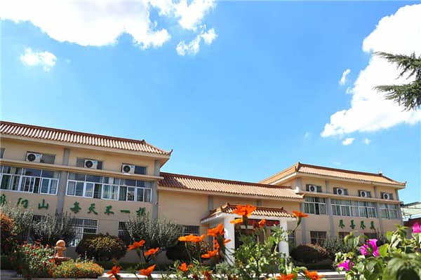 西安壽陽山墓園在綠化方面有哪些特色和創(chuàng)新？