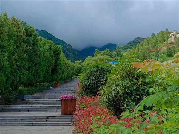 陜西省西安市九龍山墓園，陜西省西安市九龍山墓園的詳細(xì)介紹