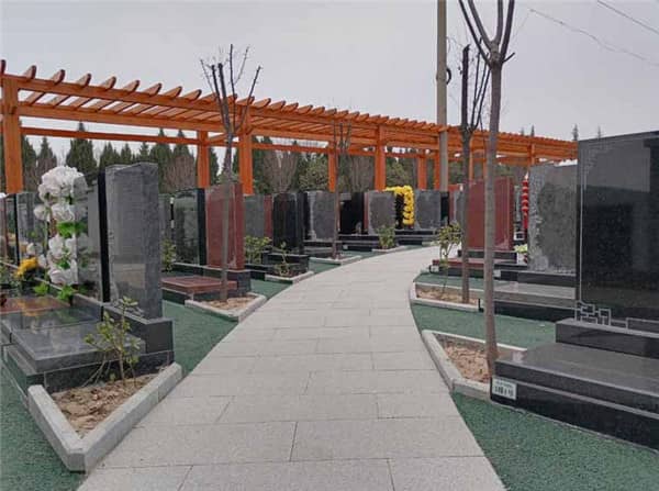 墓園管理費怎么交？