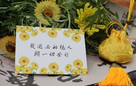 墓地占地面積常見問題解答：能否安葬兩位親屬？隨葬品能放下嗎？